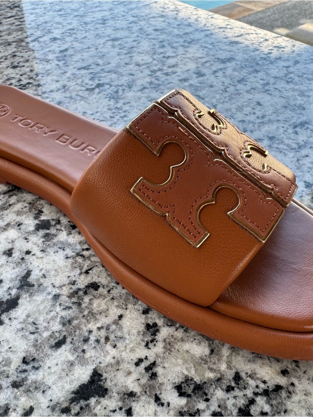 Tory Burch Cognac Leather Slide Sandals with Logo Accent - Picture 5 of 12